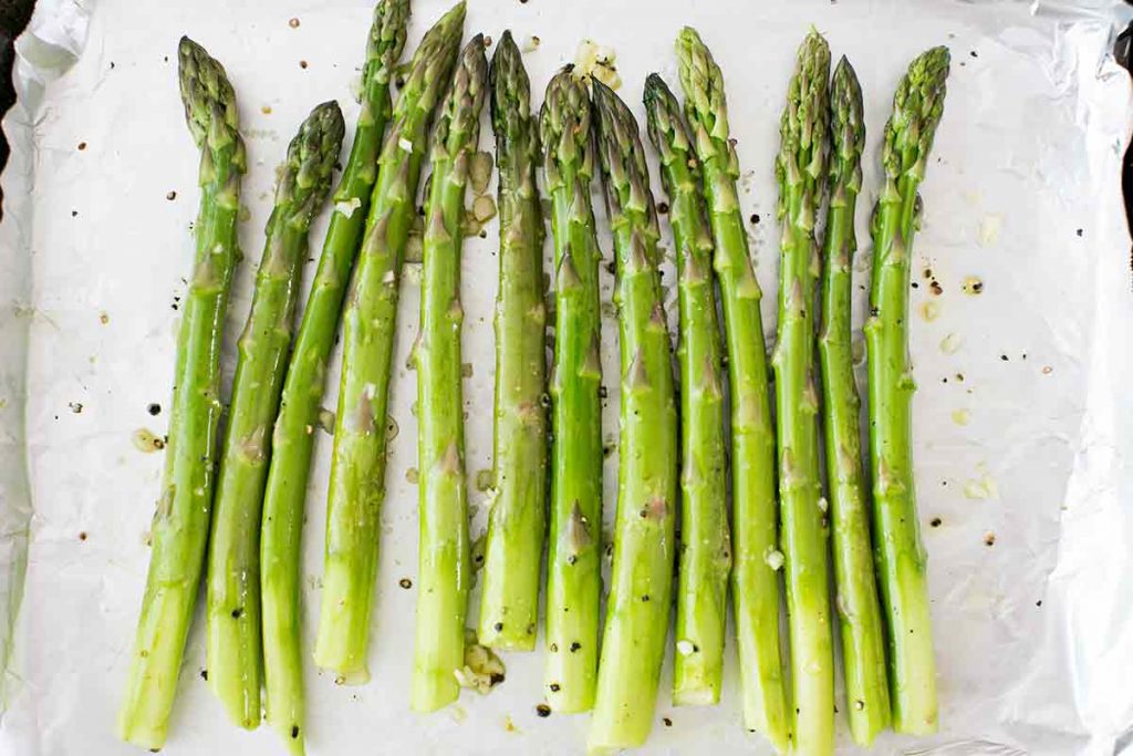 5-reasons-you-should-eat-more-asparagus-the-leaf-store