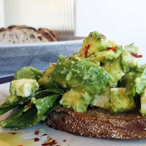 avocado-and-goats-cheese-smash-recipe