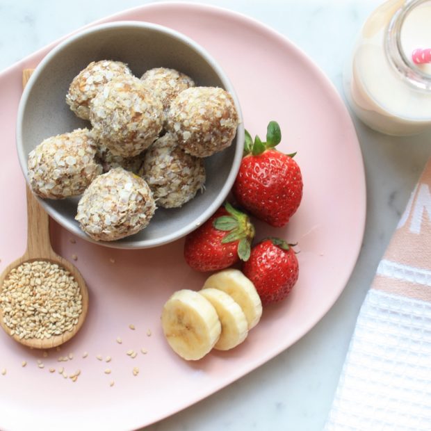 gourmet-juniors-banana-and-tahini-energy-balls-recipe