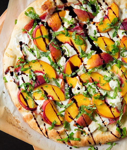 peach-prosciutto-pizza-balsamic-honey-reduction