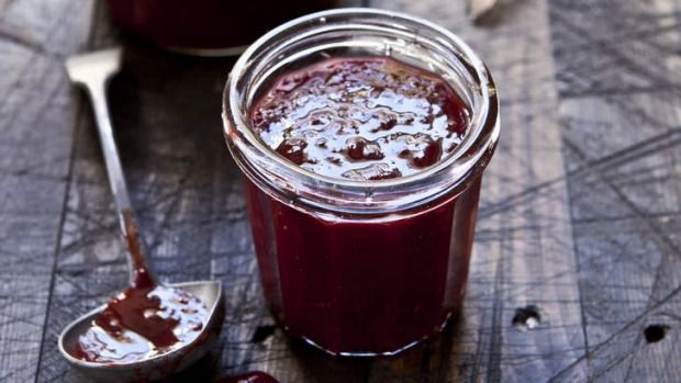 spicy-blood-plum-sauce-recipe