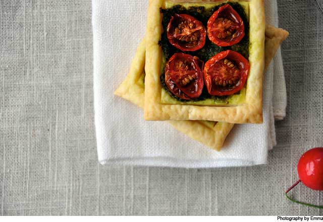 tomato-and-pesto-tarts-recipe